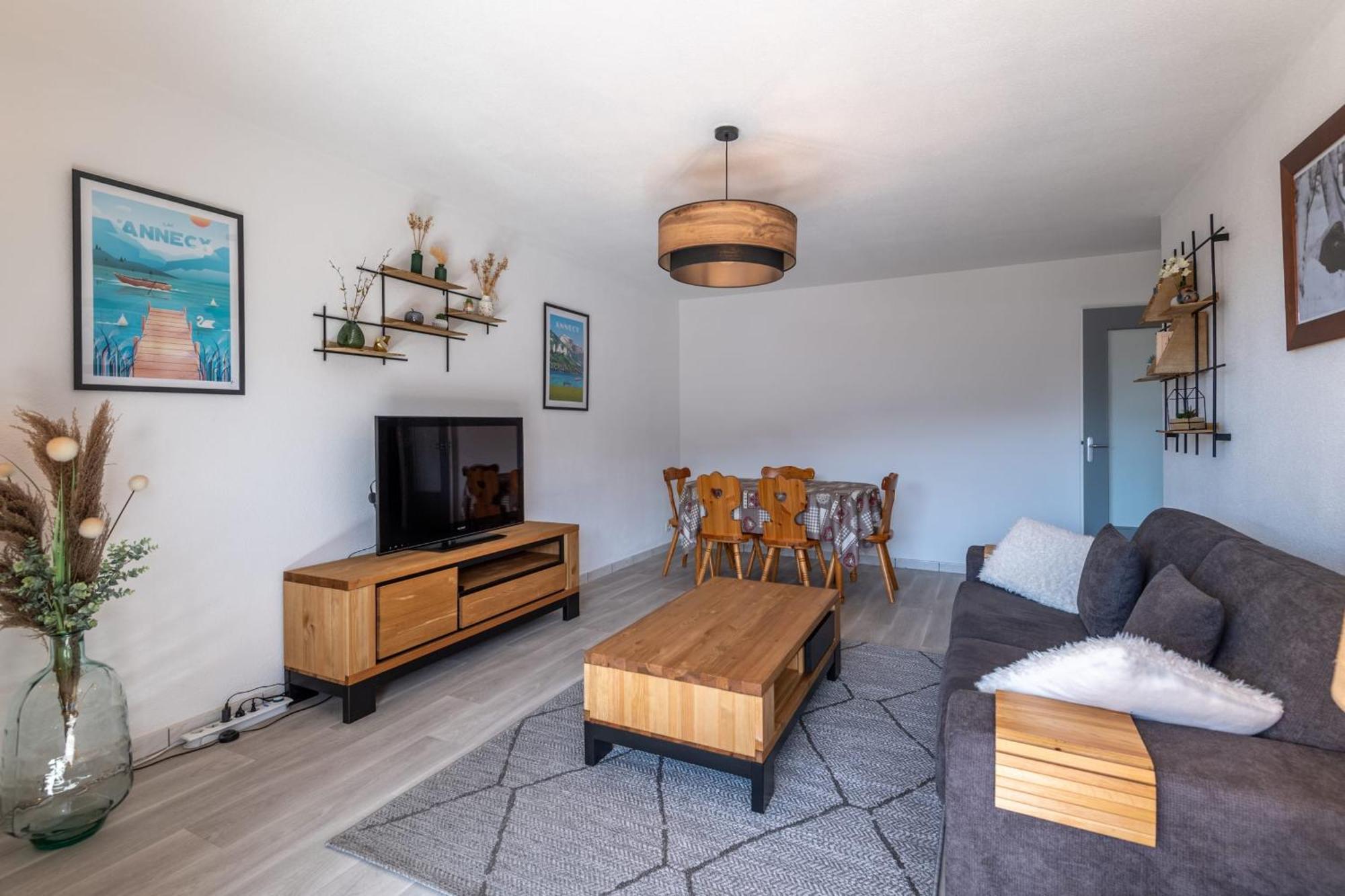 Ducs De Savoie - Comfortable Flat A Stone'S Throw From The Old Town Άννεσι Εξωτερικό φωτογραφία